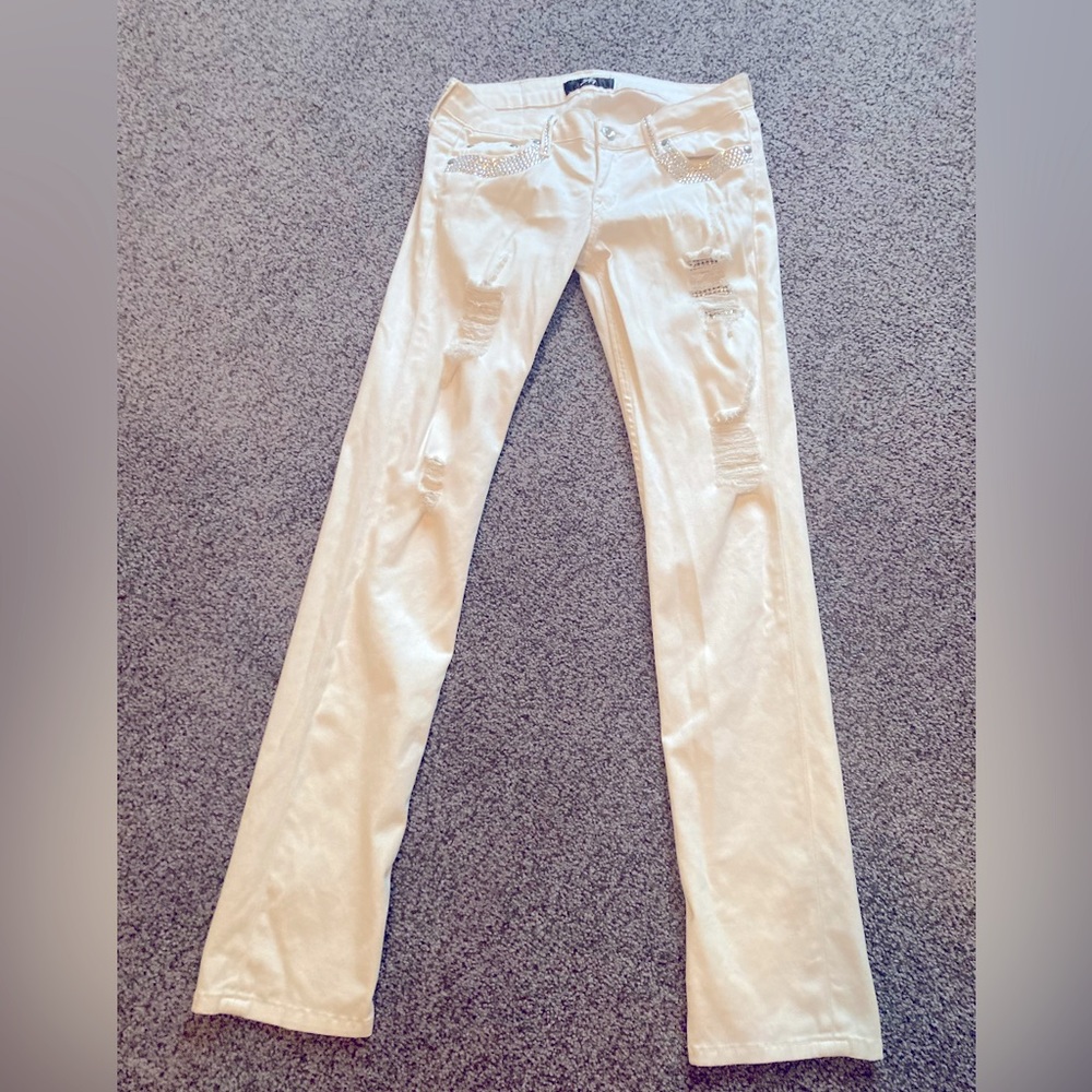 A7 white jeweled jeans. Size 27. Ripped accents, jeweled throughout. Fabulous